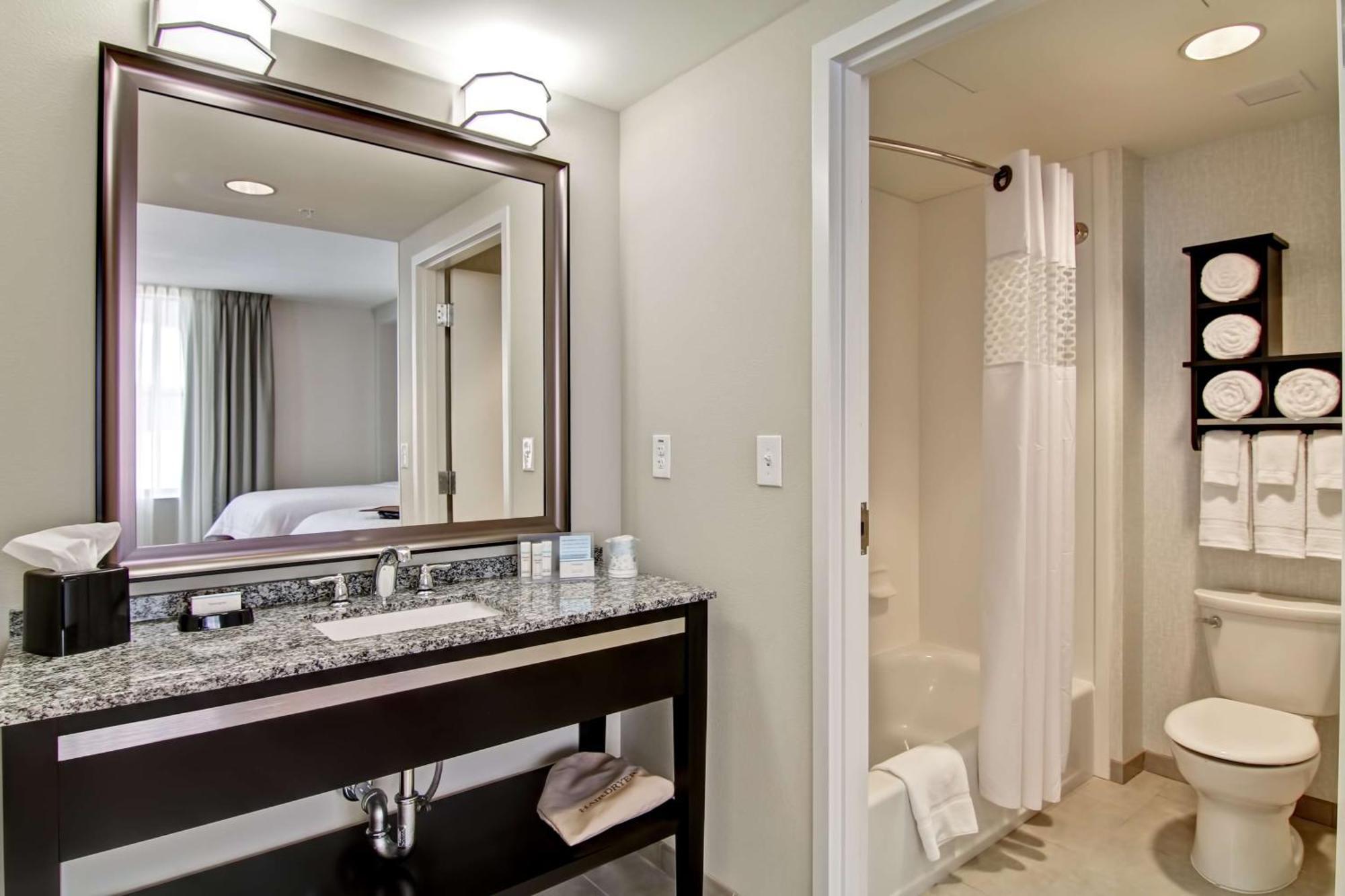 Hampton Inn And Suites Cincinnati - Downtown Kültér fotó