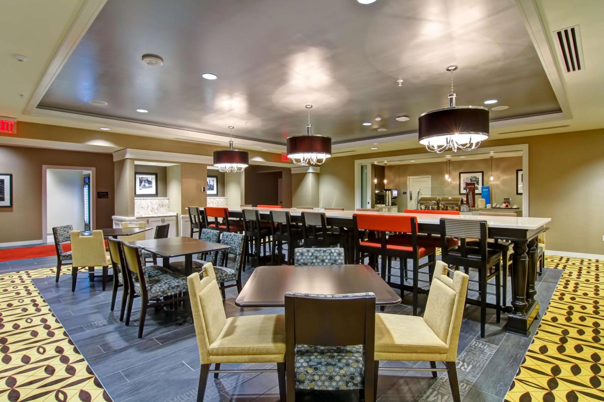 Hampton Inn And Suites Cincinnati - Downtown Kültér fotó
